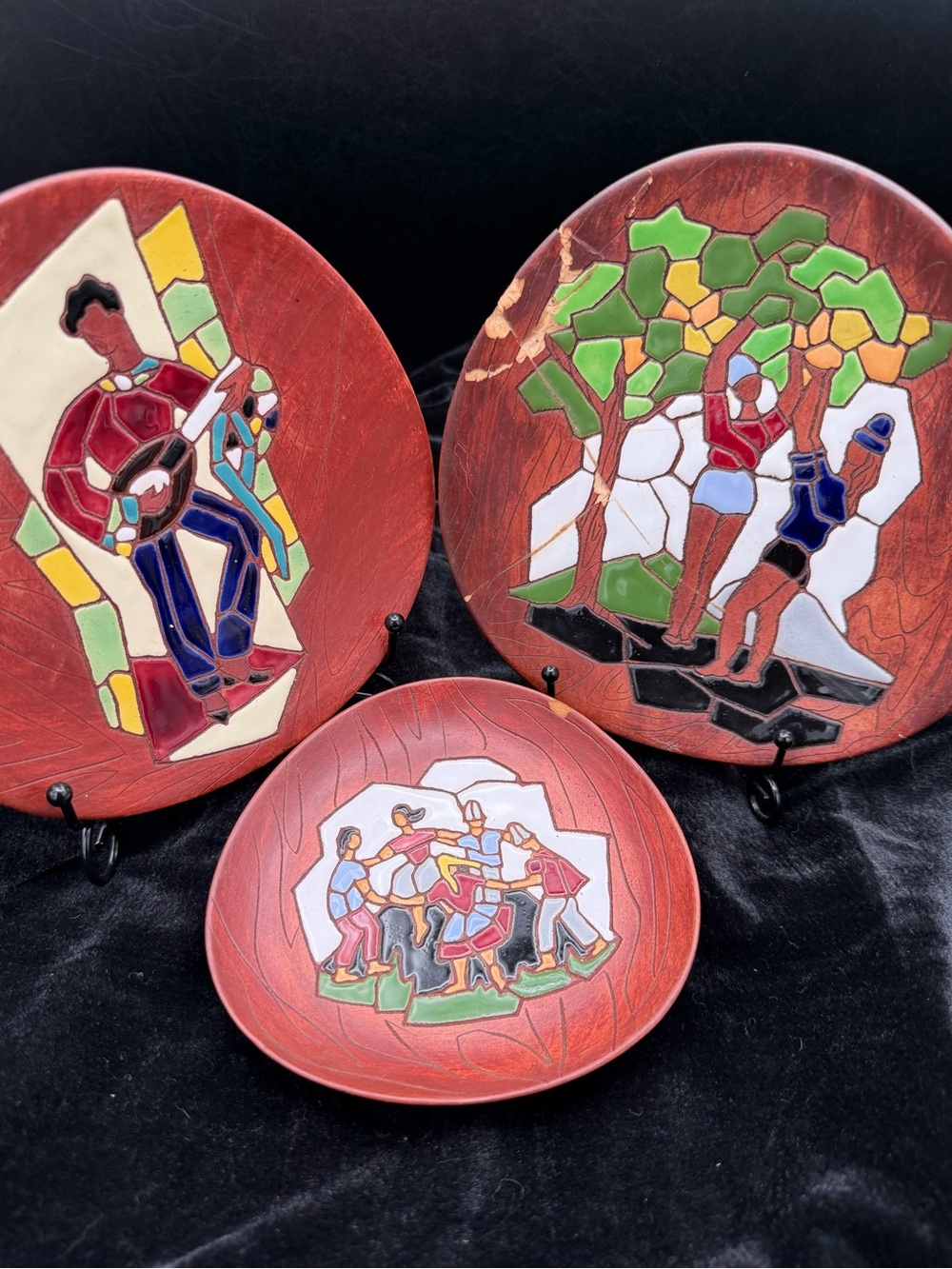 Vintage Keramos Israel Hand-Painted Decorative Wall Plates Set